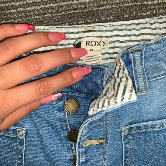 Roxy High Waisted Shorts - Picture 3 of 3